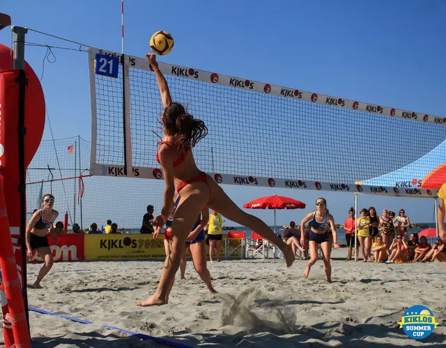 BEACH VOLLEY