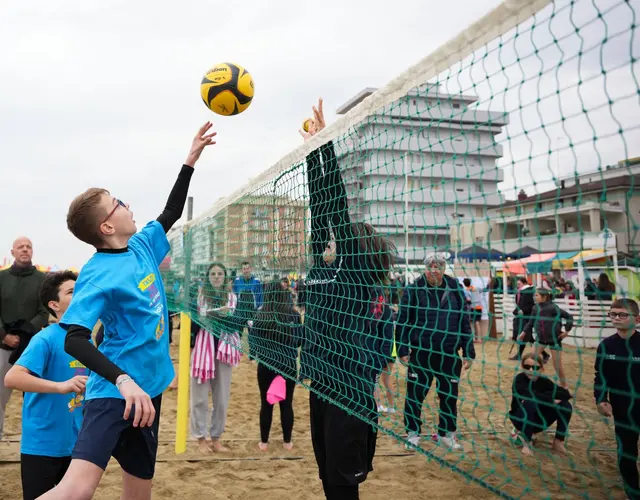 23° YOUNG VOLLEY ON THE BEACH