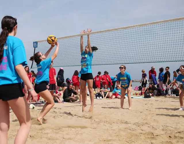 23° YOUNG VOLLEY ON THE BEACH